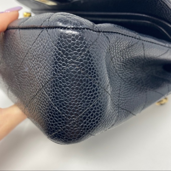 ✈️sold✈️CHANEL classic flap medium - Picture 13 of 15